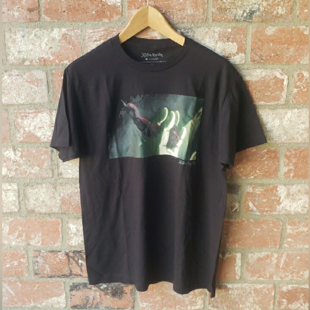 NWOT Jujutsu Kaisen graphic Black short sleeve cotton t shirt tee size Medium